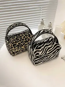 Handheld Cosmetic Bag, Personalized Leopard and Zebra Print Cosmetic Bags, Cosmetic Organizers, Travel Cosmetic Bags, Makeup Pouch, Perfect Gifts for Girlfriends, Family, And Friends, Suitable for Valentine's Day, Birthdays, And New Year's Gifts