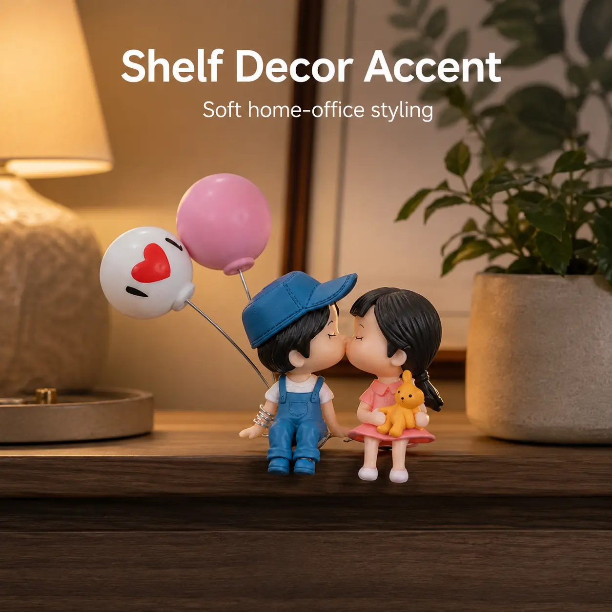 Car Dashboard Couple Kissing Decor, Cute Resin Figurine Ornament for Car Interior, Romantic Gift for Boyfriend Girlfriend Valentine's Day，Kissing Couple Car Ornament, Adorable Dashboard Figurine Decor, Cute Interior Accessory Gift for Couples Her Him