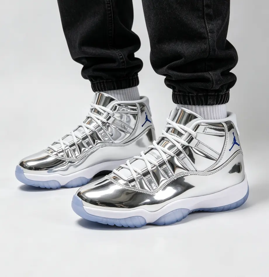 Metallic Silver Glossy Leather High Top Basketball Shoes, Ice Blue Translucent Anti-slip Outsole, Shiny Retro Casual Athletic Sneakers For Men Party Street Outfit