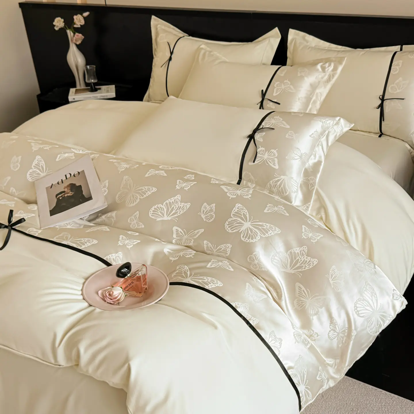 Chic Butterfly Pattern Bedding Set, Soft Skin-Friendly Cotton-Like Fabric, Soft Feel, Include 1 Duvet Cover & 2 Pillowcases, Single Double Queen Size, Girls Room Decor, Bedroom Decor, Soft Bedding Sets