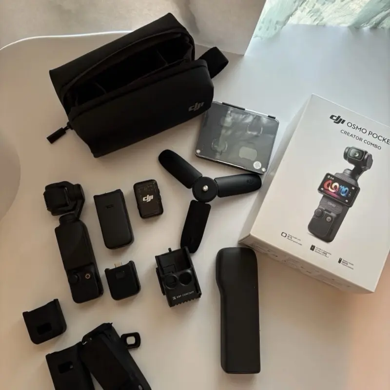 DJI Osmo Pocket 3 Creator Combo w/ Case and accessories
