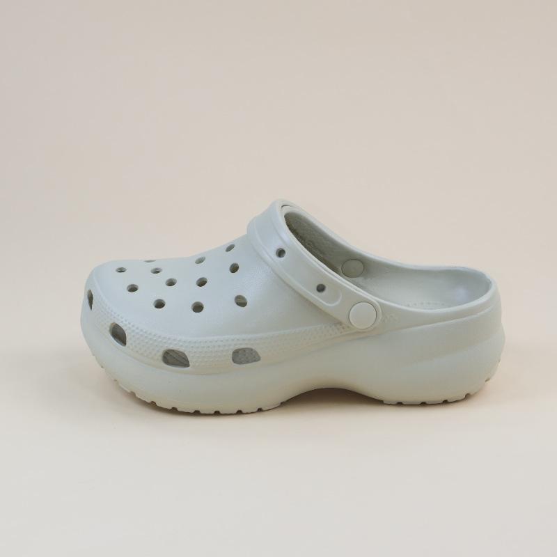 Women's Chunky Platform Hole Shoes - 4 Versatile Shades for Women, Ideal for All-Season Styling & DIY Charms