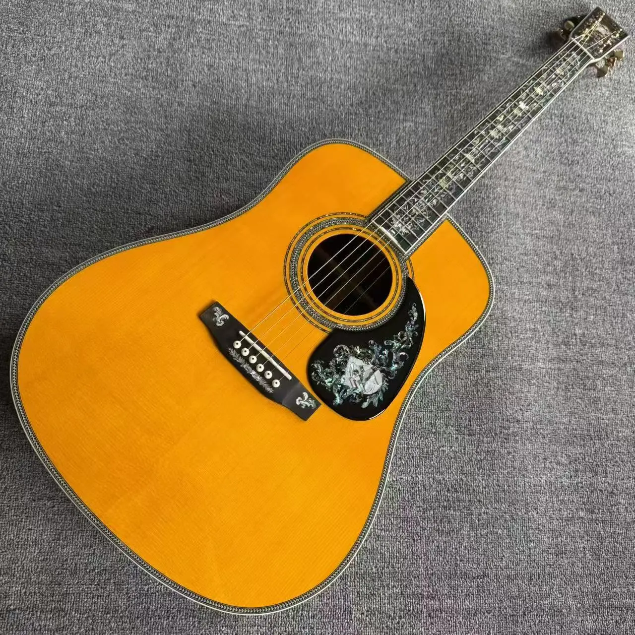 All Solid Wood Yellow D-100 Acoustic Guitar, Gold Tuner, Exquisite Craftsmanship, High-quality Production, Olny One