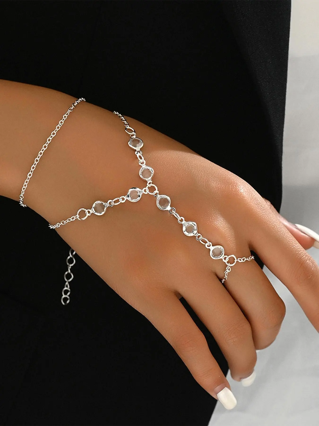 Elegant Crystal Hand Chain Bracelet, Bracelets Jewelry, Perfect Gift for Women, Girls, Mothers, Daughters, Sisters, Boyfriends, All Seasons Jewelry