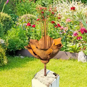 Rustic Iron Rose-Shaped Succulent Planter, Flower Pots, Geometric Pattern Metal Vase for Home & Garden, Ideal for Valentines & Mothers Day Gifts