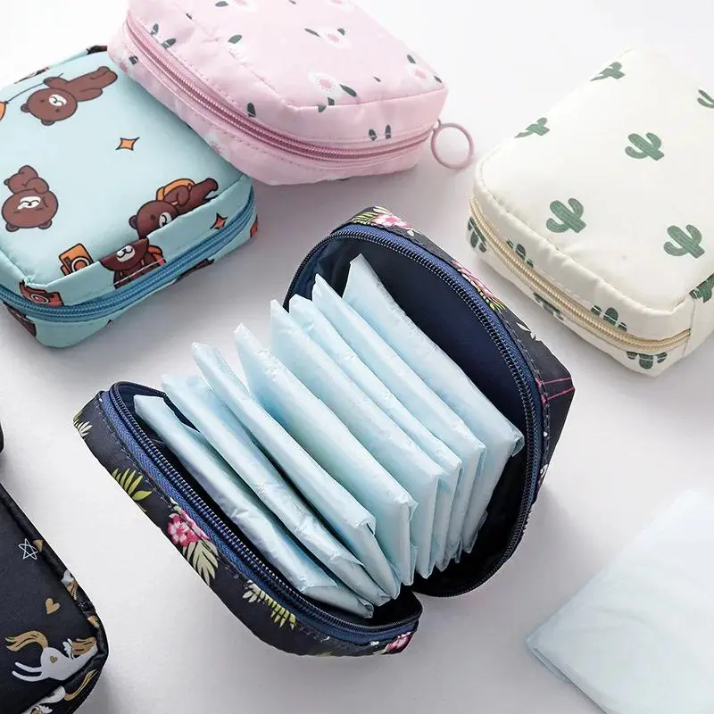 Women's Lightweight Waterproof Sanitary Napkin & Tampon Storage Bag - Portable Cartoon-Patterned Feminine Hygiene Organizer Pouch, Reusable Zipper-Closure Holder for Purse Travel, Cute Functional Feminine Care Accessory