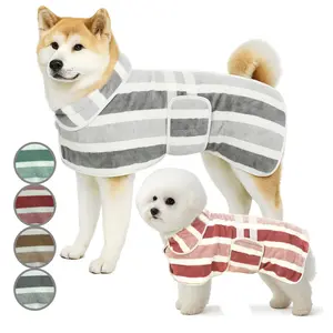 1 Piece Dog Bathrobe Quick Drying Cat Bathrobe, Striped Pattern Super Absorbent Dog Towel, Dog Sleepwear, Dog Bath Accessories for Small Medium Large Dogs