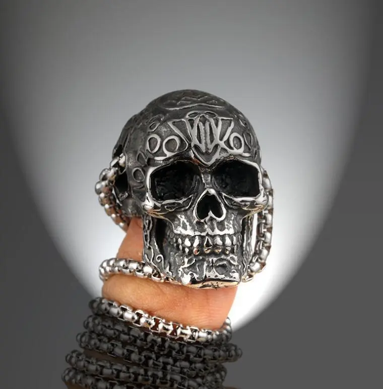 Men's Punk Rock Skull Necklace, Chunky Stainless Steel Biker Jewelry, Edgy Convertible Ring to Pendant for Streetwear & Festivals, Chunky Jewelry, Edgy Necklaces, Retro Punk Style Necklaces
