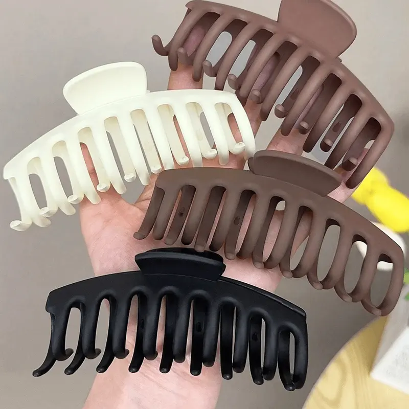 4pcs women's simple hair claws, Clip in claw, Claw Clips, Claw Clip Pack, Hairclips, versatile coffee colored hair accessories, back of the head bun hair, Mother's Day gift, vacation travel, daily casual hair accessories