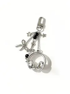 Mini Headphone Bag Charm ，Cute Y2K Aesthetic Keychain,  Silver & Black Color Bow Star Pendant, Daily Outfit Match, Keychain For Bags