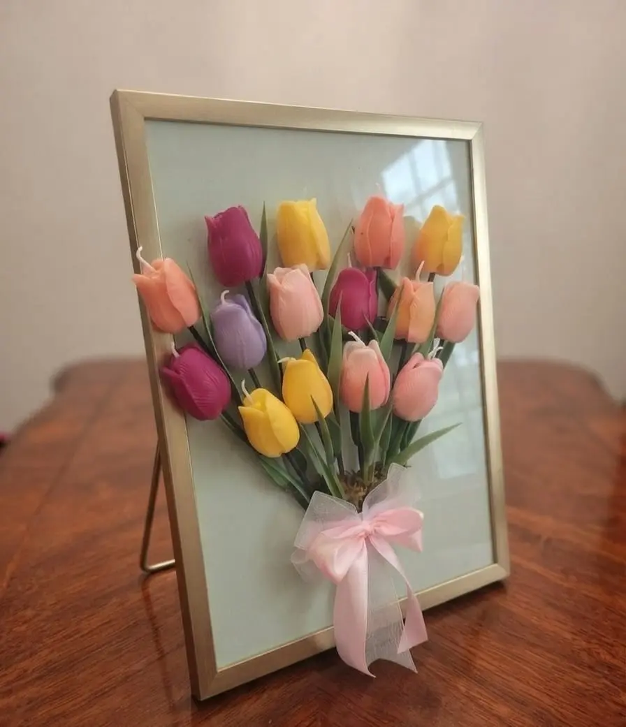 TULIPS FRAME HANDMADE CANDLE