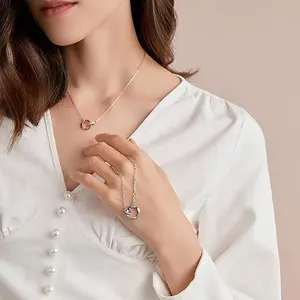 CAROVO Double Interlocking Circles Necklace, Cubic Zirconia Necklaces for Women, infinity Pendant Necklace 14K Gold Plated, Jewelry Gifts for Women Girls, Anniversary Birthday Christmas