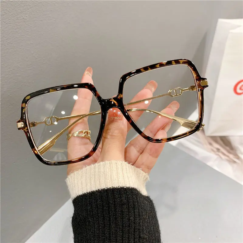 Unisex Vintage Retro Large Size Full Rim Eyewear - Sturdy Metal Frame, Polycarbonate Light-Blocking Optical Glasses for Computer Work, Stylish Eyeglass