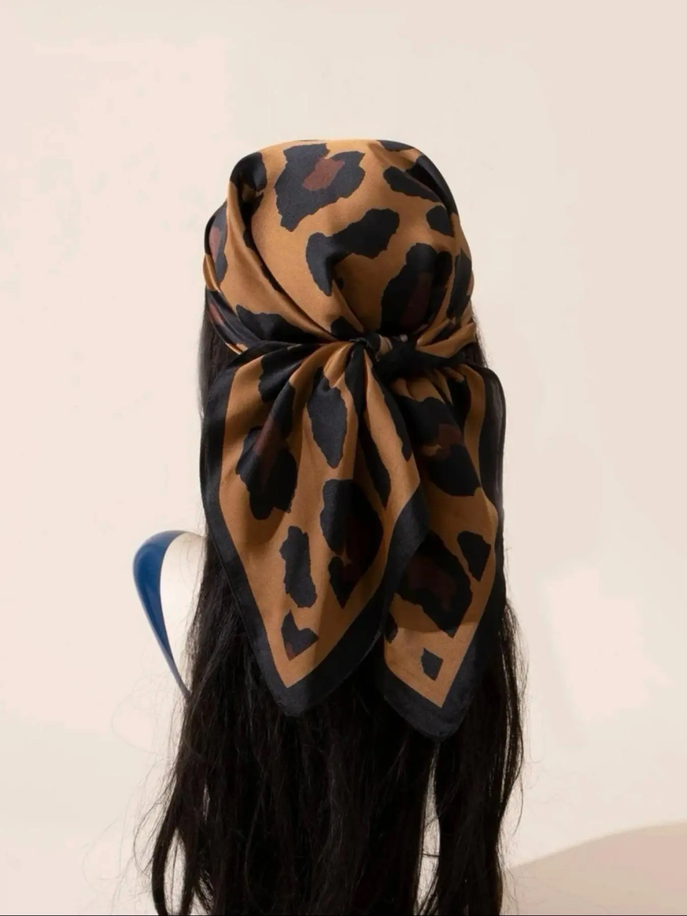Leopard Print Square Scarf, Fashionable Hair Accessories, Hair Scarves for Women & Girls, Casual Versatile Soft Scarf for Daily Wear, Square Head Scarf, Versatile Headscarf
