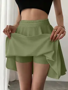 Women's Sporty Skirt with Safety Shorts, Fitted Short Skirt, Fashionable Two-Piece Design, Natural Waist, Stretchy Hiking Skirt, Casual Sporty Skort, All Seasons
