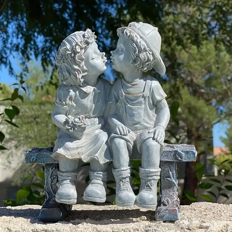 Boy And Girl Couple Statues, Perfect Valentine's Day Gifts, Perfect Small Ornaments for Couples, Outdoor Garden Decoration Ornaments, Courtyard Outdoor Decoration Resin Crafts, Garden Decoration, Male And Female Couple Kiss Decoration Ornam