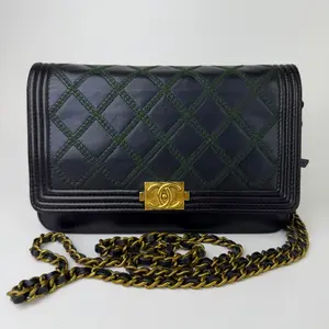Pre-owned CHANEL 195 Boy series Wallet on Chain (WOC) chain wallet.