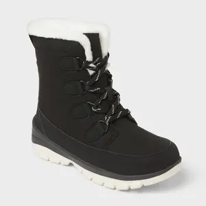 Women’s Corie Boots with Memory Foam Insole - Universal Thread
