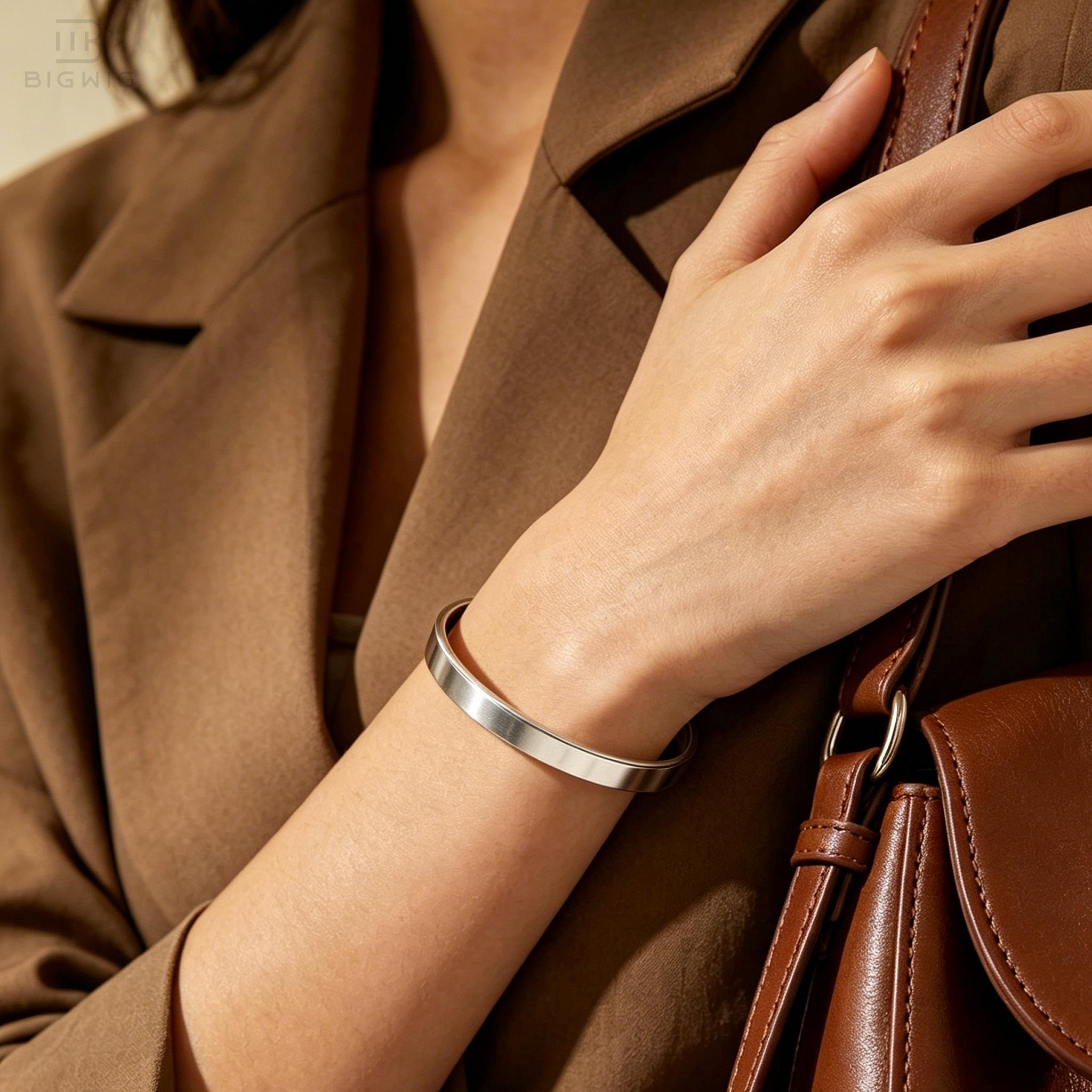 Personalized Engraved Cuff Bracelets for Women, Adjustable Stainless Steel Inspirational Jewelry for Daughter, Best Friend, Sister & Teens, Graduation Birthday Gift for Her