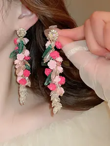 Handmade Silver Color Crystal Flower Earrings, Rhinestone Dangle Ear Studs, Elegant Jewelry for Women, All Seasons Wear