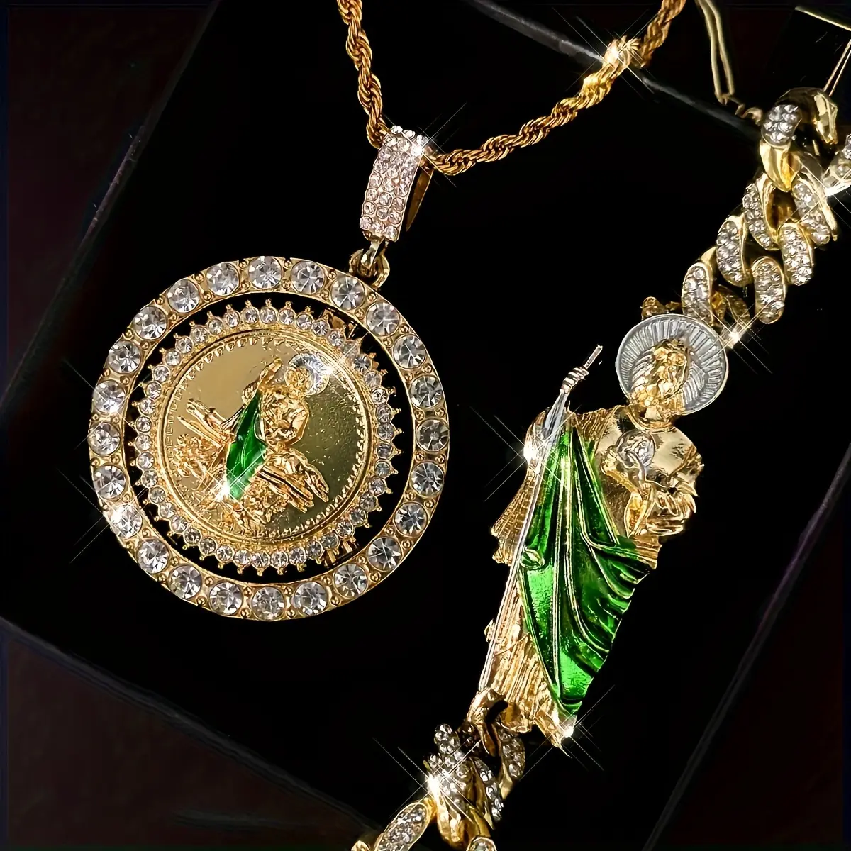 3-piece Set Hip-hop Style Twist Chain St. Jude Rotating Rhinestone Pendant Necklace and Bracelet, Fashionable for Men and Women