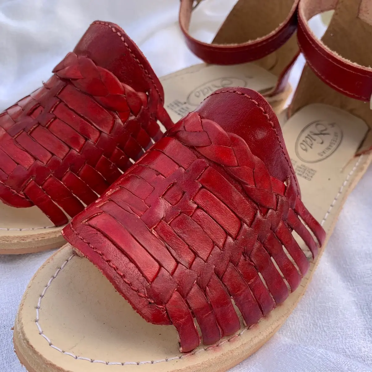 BIANCA Huaraches