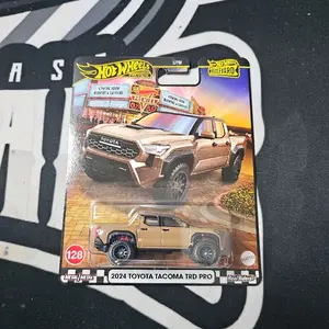 Hot Wheels Boulevard 128 - 2024 Toyota Tacoma TRD PRO 