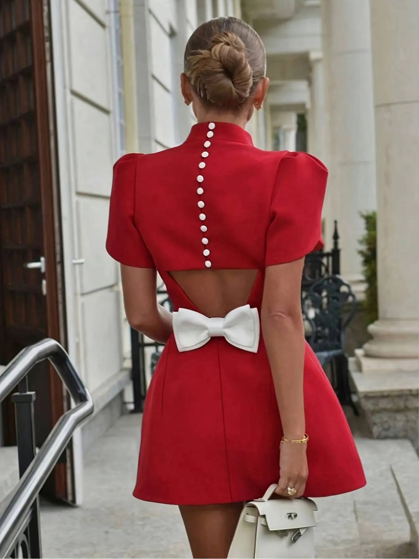 Mini Dress for Women, Short Sleeves, Elegant, Elegance and Trendy, Backless Design with Bow, Perfect for Parties and Date Nights, All-Season Formal Attire, Formal Wear, Party Outfit