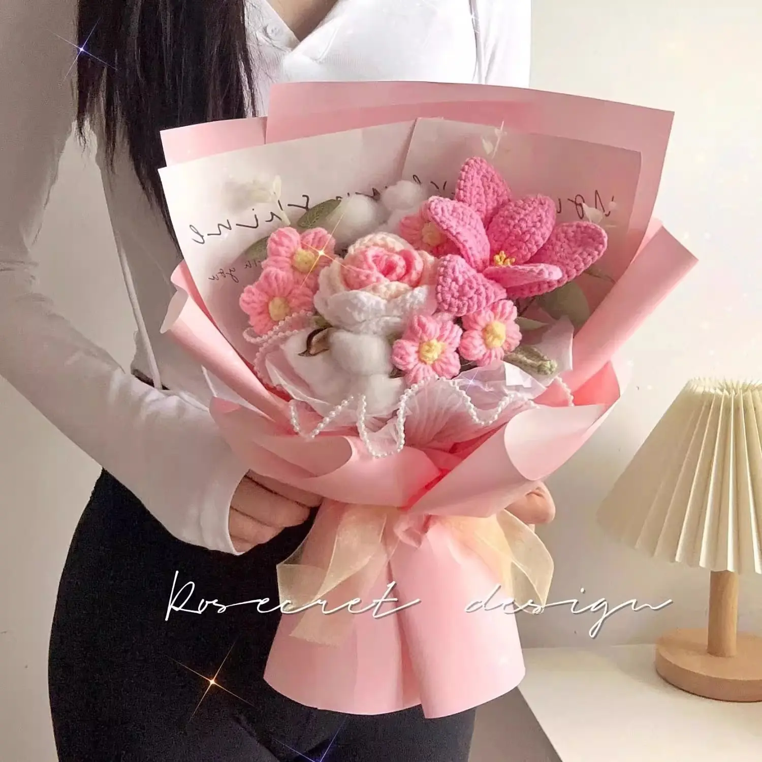 Handmade Knitted Crochet Flower Bouquet, 1 Bunch Artificial Flowers for Home Decor, Parties, Weddings & Anniversaries — Perfect Valentine’s Day, Birthday, Mother’s Day, Father’s Day & Thanksgiving Gift, Decorative Artificial Flower Set