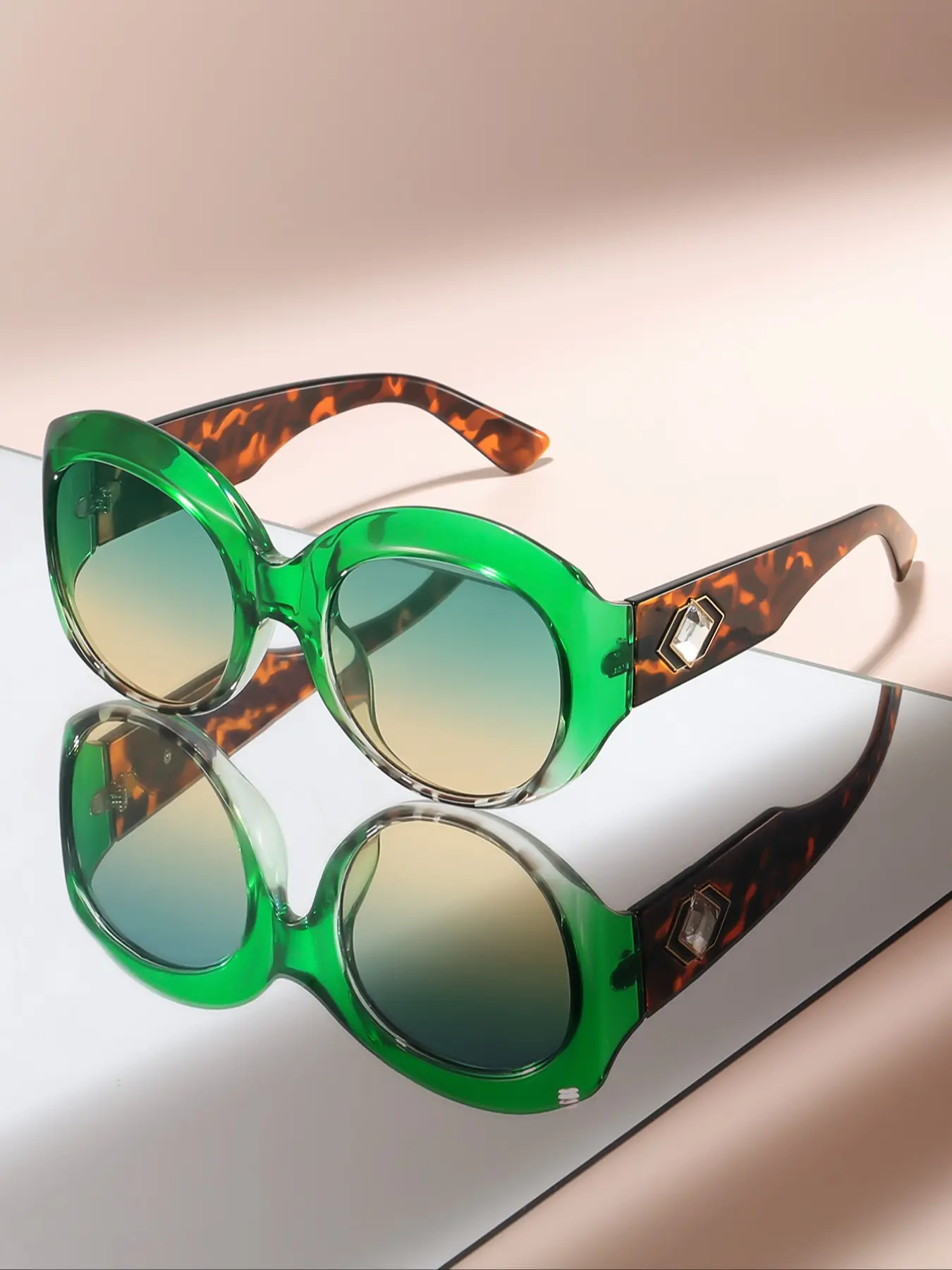 Large Frame Round Fashion Flat Mirror Legs Rhinestone Decor Shiny Luxury Trend Non-prescription Glasses, Casual Style All Seasons, Sunglasseswomen, Rhinestone Decorated Sunglasses