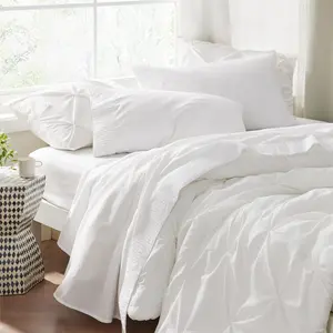 Queen Sheet Set - 4 Pieces Soft Queen Size Sheets - Breathable & Cooling - Hotel Luxury - Easy Care Polyester Microfiber Bedding for Women, Men