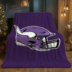 [JIT] A rugby cap polyester fiber blanket flannel, fluffy and comfortable, suitable for sofa, bed and travel, suitable for all seasons, machine washable, suitable for office chairs, camping, for brothers and sisters