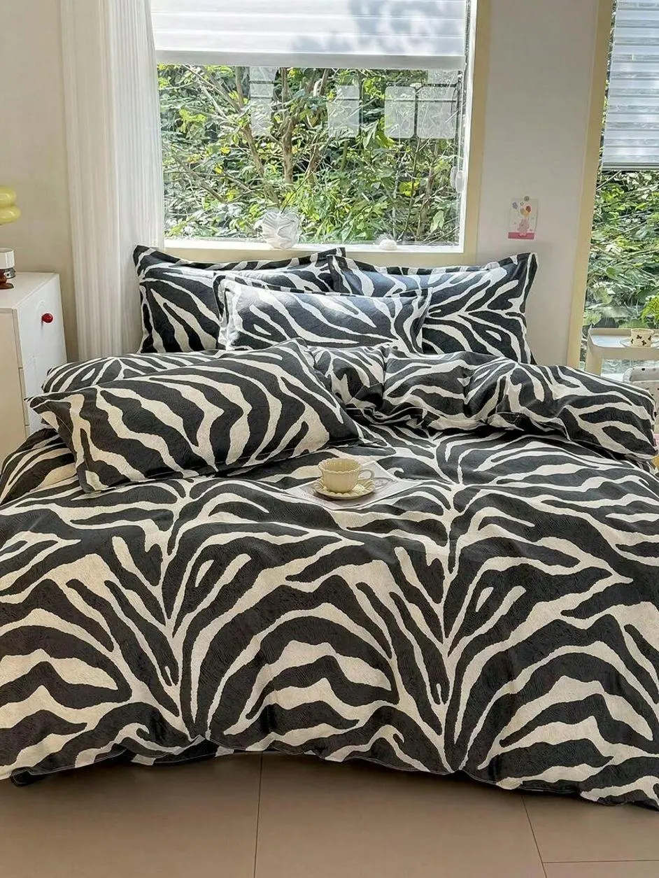 3 PiecesDuvet Cover Set, Soft And Skin-Friendly Bedding, Includes 1 Duvet Cover And 2 Pillowcases, No Filling, Suitable For Dorm, Bedroom Thin Style Suitable For Summer