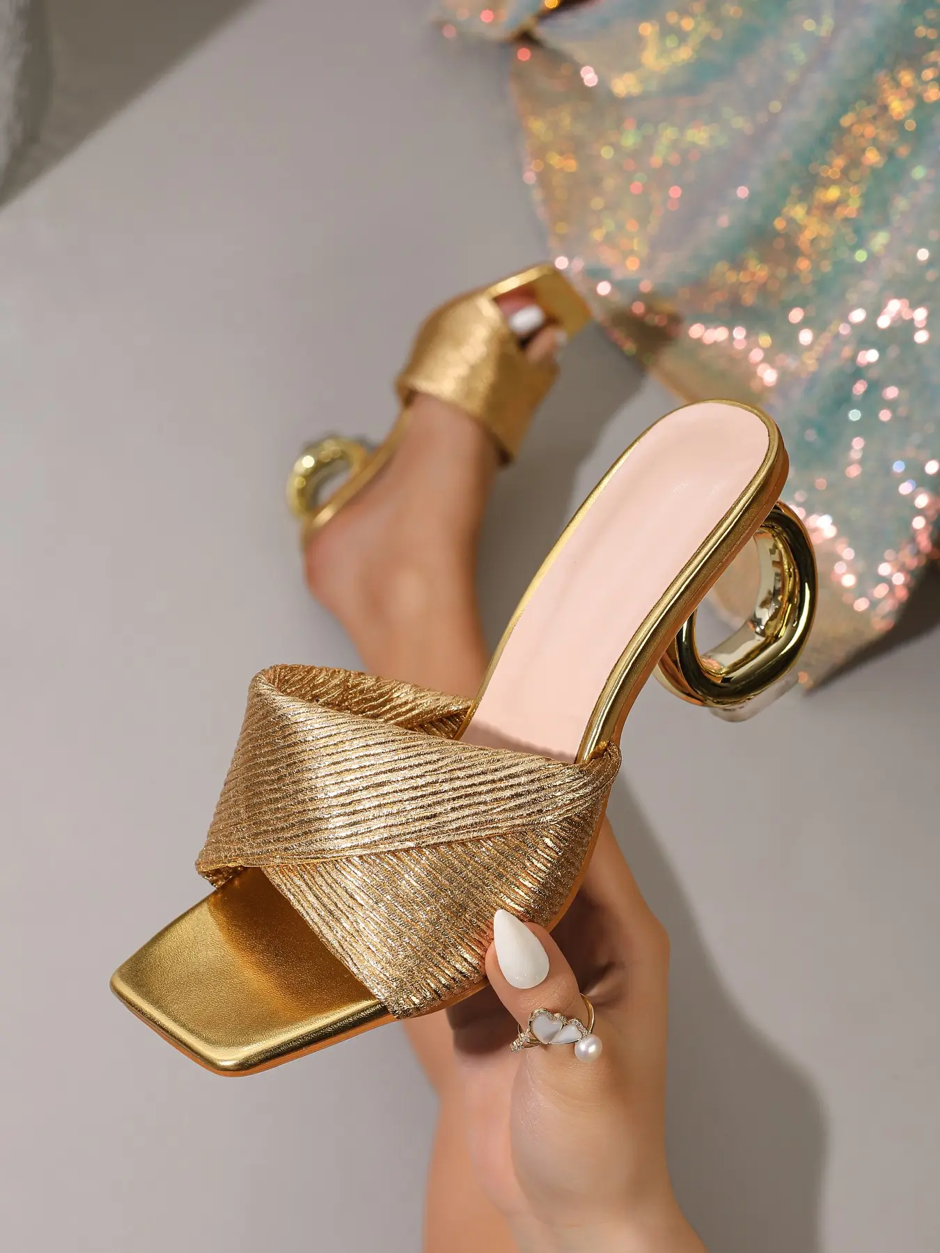 Millennial Cross Strap Sandals, Ring Metal Heel High Heel Shoes, European Style Party Footwear, Fashionable Square Toe PU Leather, Stylish Elegant Sandals, Metallic, Fashionable Heeled Sandals
