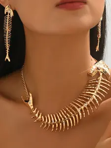 Gold Fishbone Necklace Earrings Set, Unique Design Fashion Statement, Perfect for Party Trendy, Eye-Catching Individual Piece