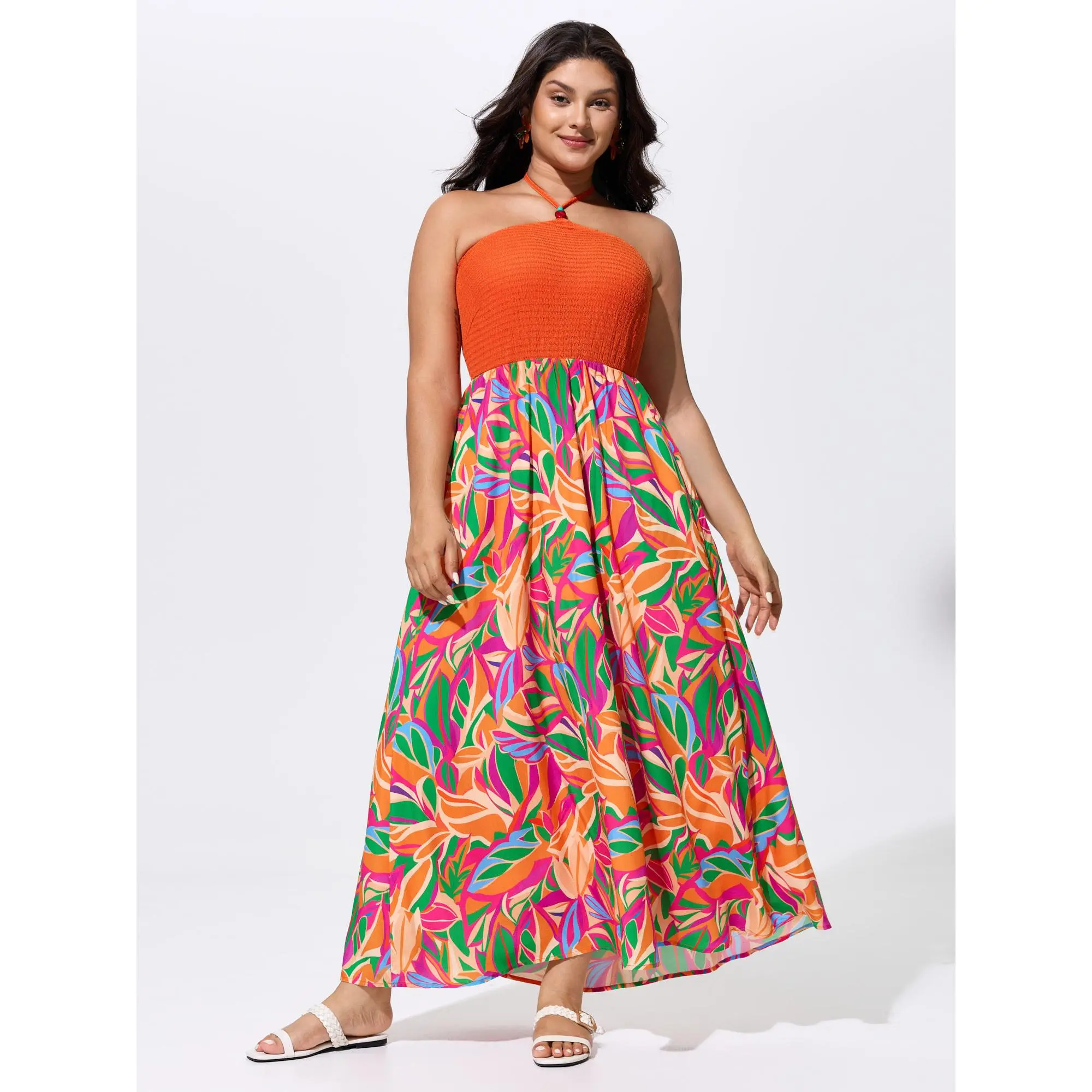 BloomChic Women's Plus Size Smocked Halter Neck Midi Dress, Tropical Leaf Print Summer Beach Resort Wear with Pockets for Curvy Figures, Fabric, Rayon, Lady, Flowers, Polyester, Sleeveless, Floral, Casual Wear, Curvy Dresses Plus Size, Plus Size Casual Dr