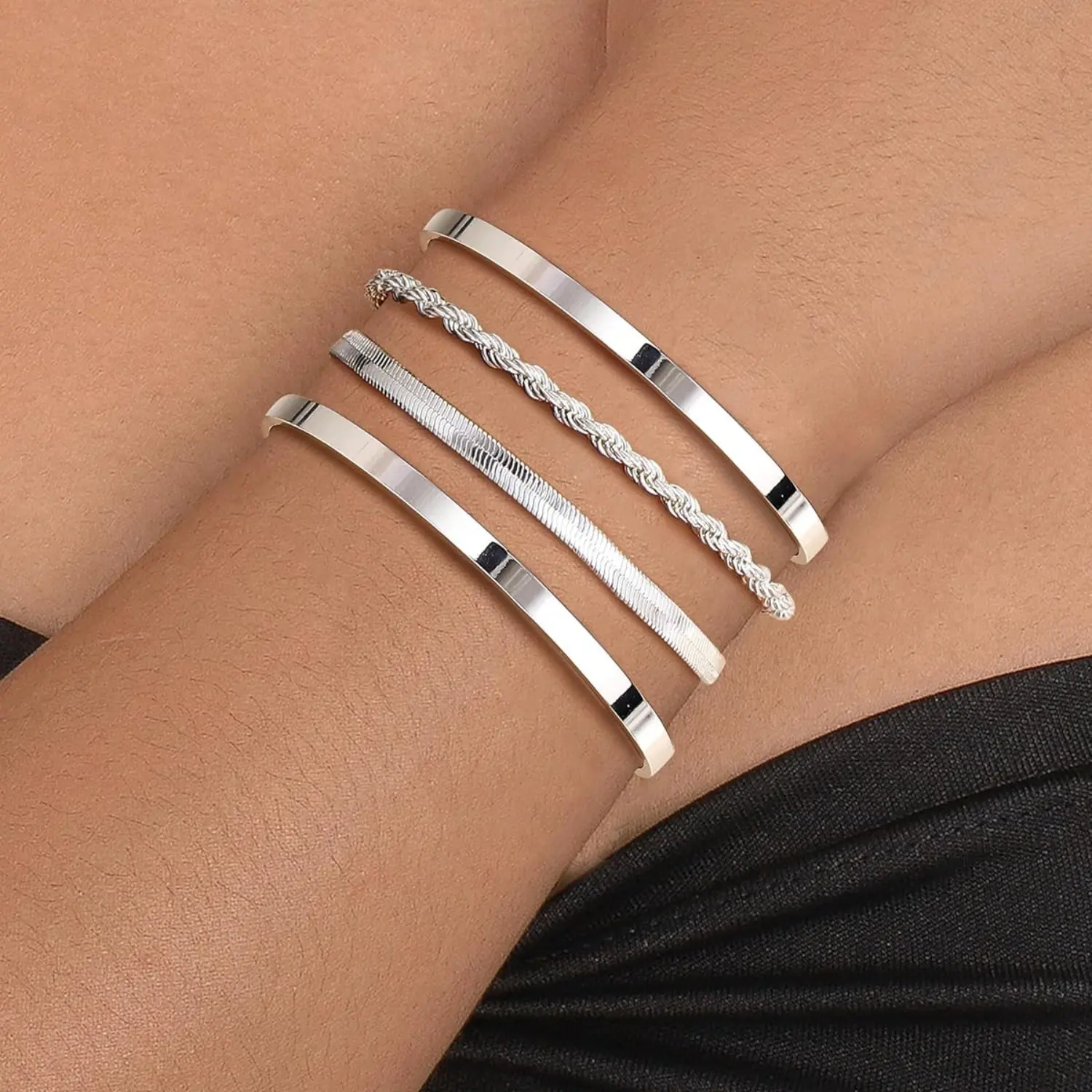 Milacolato Bracelets for Women, 4-Piece Chunky Stackable Cuff Bangle Set, Silver Plated Layered Link Chains, Adjustable Non-Tarnish Jewelry Gift for Anniversary, Valentines Day, Eco-Friendly