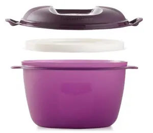 Tupperware Microwave Rice Maker Cooks rice or grains to tender perfection every time