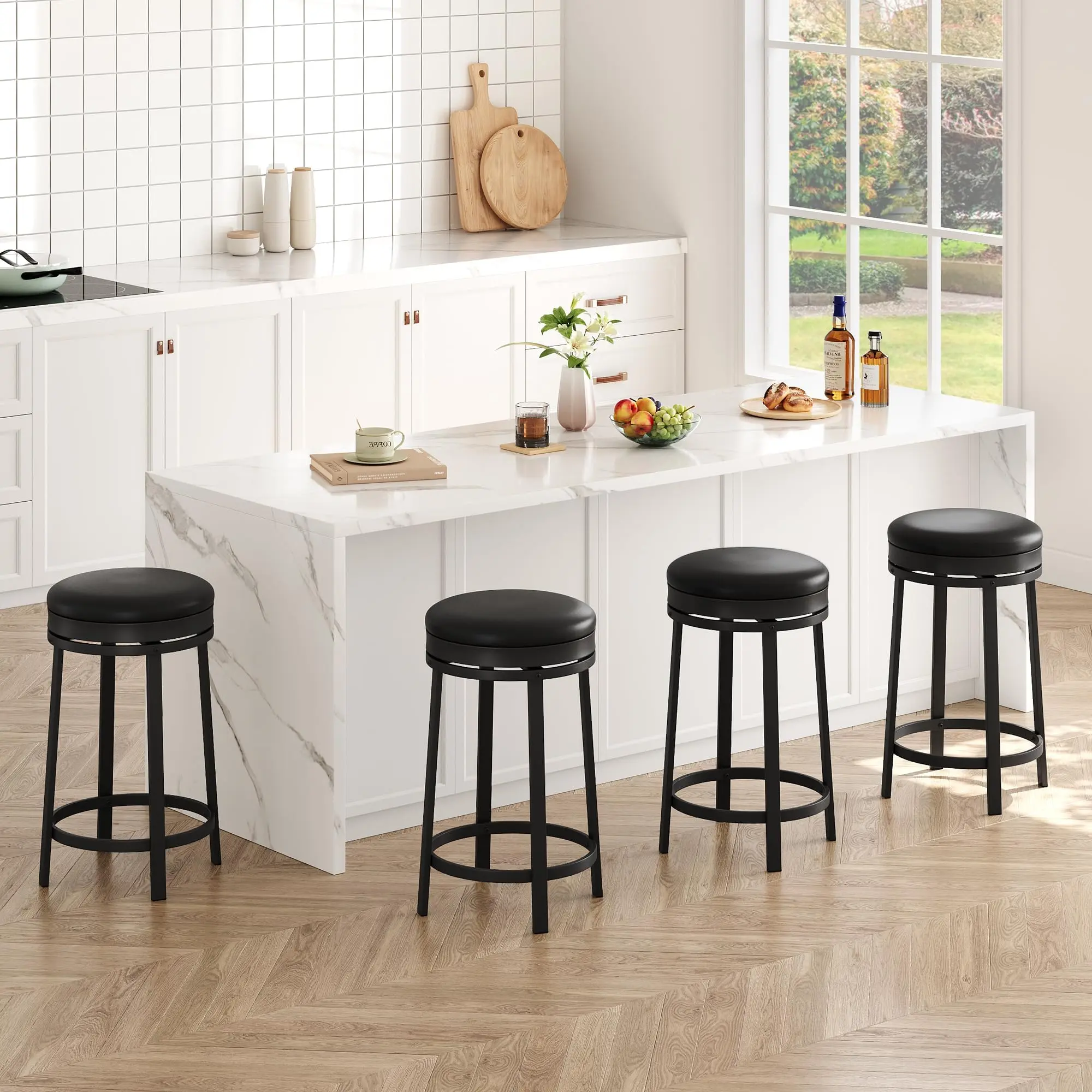 YJ-Garvee Modern Mid-Century Style Swivel Bar Stools Set of 2 or 4 Counter Height 65 cm Upholstered PU Seats Metal Frame with Footrest Black or Brown Ideal for Kitchen Bar Restaurant