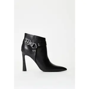 JUSTFAB Women's Block Heel Ankle Boot, PU Footwear with Functional Inside Zipper, Stylish Women's Shoe