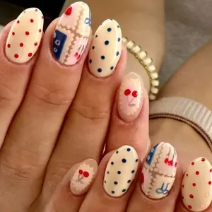 24pcs Retro Cherry Oval Nails, Fun Whimsical Polka Dot Pattern Wearable Nail Stickers, Detachable Manicure Decals, Reusable No Glue, Versatile Usage, Perfect for Dating Picnics