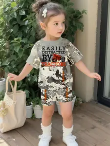 Tractor camouflage suit with digital printing, 100% polyester infant and toddler short-sleeve set, cute casual clothing for baby girls, T-shirt suitable for daily and outdoor sports, perfect gift for infants and toddlers