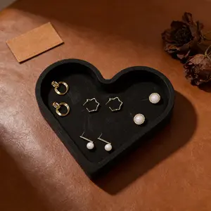 Silicone Heart Tray, Fashionable Heart Jewelry Organizer, Perfect for All Shiny Accessories, Stylish Storage Solution