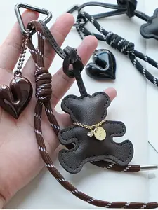 Black-Brown Pu Teddy Bear Heart Pendant｜Vintage Sweet-Cool Style Heart Pendant With Lanyard And Triangular Spring Clip, Suitable For Bags And Keys, A Great Accessory For Daily Outfits, Keychain For Bags, Keychain Accessories