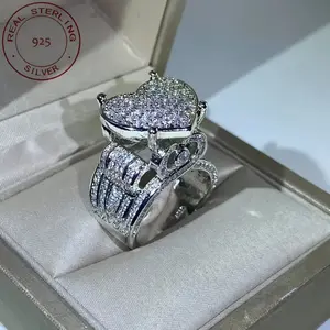 Heart shaped Wedding Ring - Elegant Zirconia Decorative Women's Ring