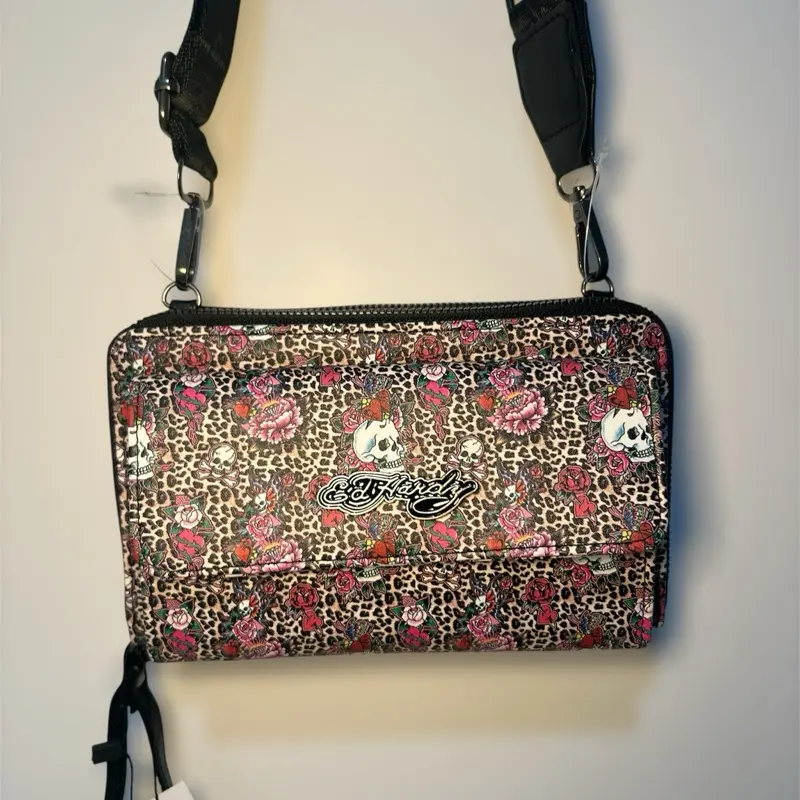 RARE Ed Hardy Y2K Rhinestone Skull Mini Backpack Pink Black  display picture 2