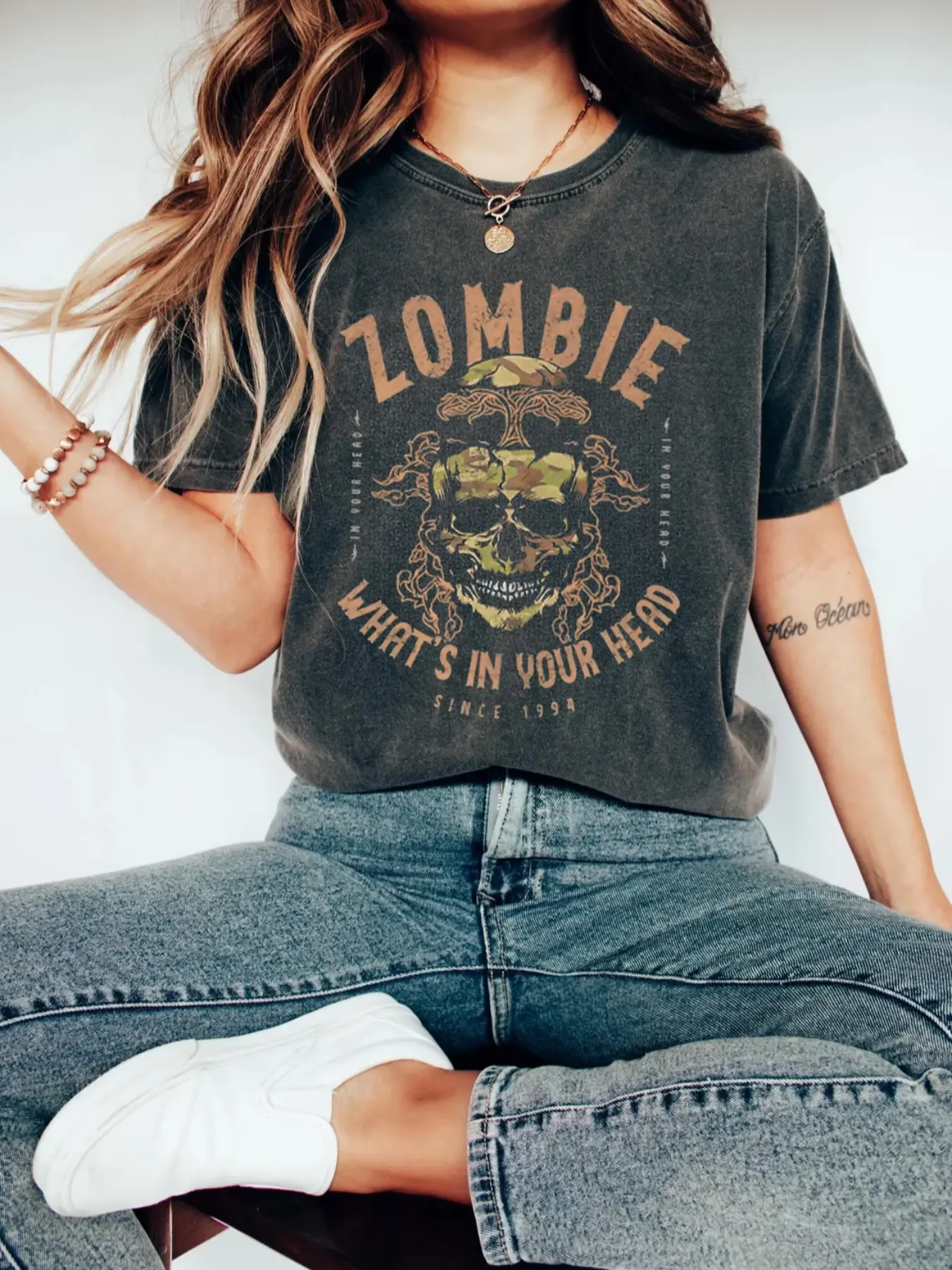 Retro Horror Punk Casual Fitted T-Shirt, Vintage Grunge Skull Graphic Print Summer Lady Tee