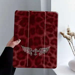 Red Leopard Print with Rhinestone Wings Tablet Case, 3-Tier Stand Transparent Acrylic Hard Back with Pencil Slot, Auto Wake/Sleep Shockproof Full Cover, Fits 7.9/8.3/10.2/10.5/10.9/11/12.9/13 Inch Tablets, Ideal for Gothic & Glam Aesthetic Enthusiasts