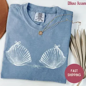Vintage 90s Seashell Shirt Comfort Colors, Ocean Lover Tee, Summer Trip TShirt, Mermaid Shirt, Preppy Coastal Aesthetic Tee, Coquette Bow Beach Shirt