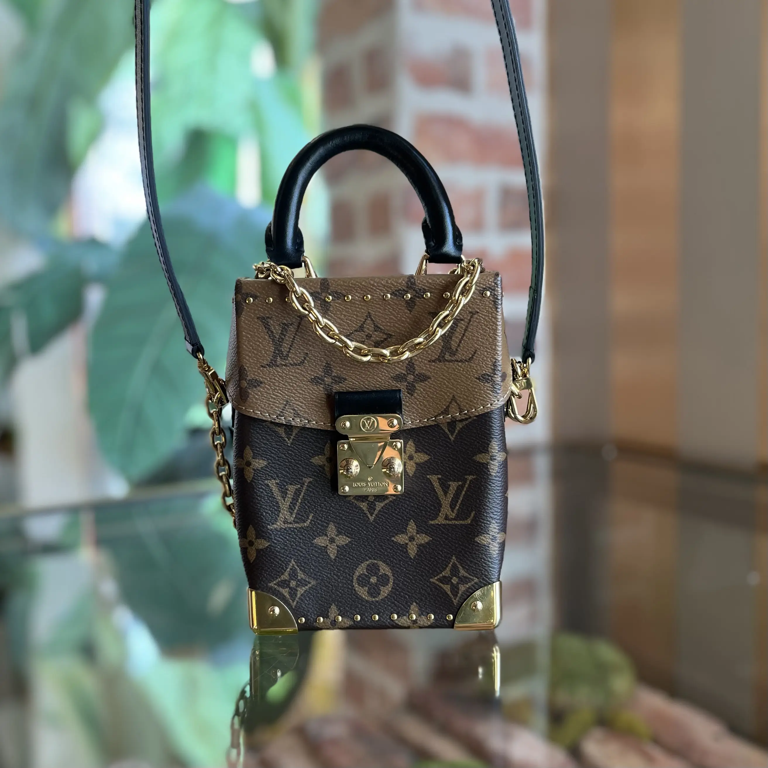 Pre-owned Louis Vuitton canvas Crossbody Bags Camera Box Monogram Reverse Monogram Crossbody Bag